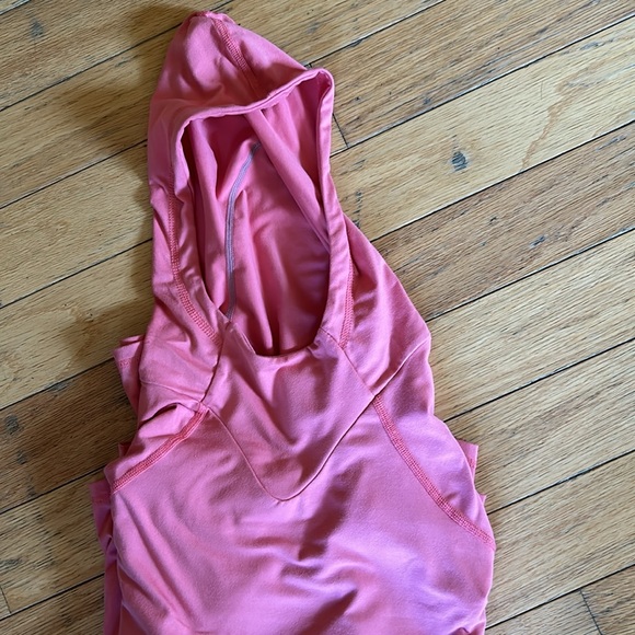 Top - Picture 3 of 3